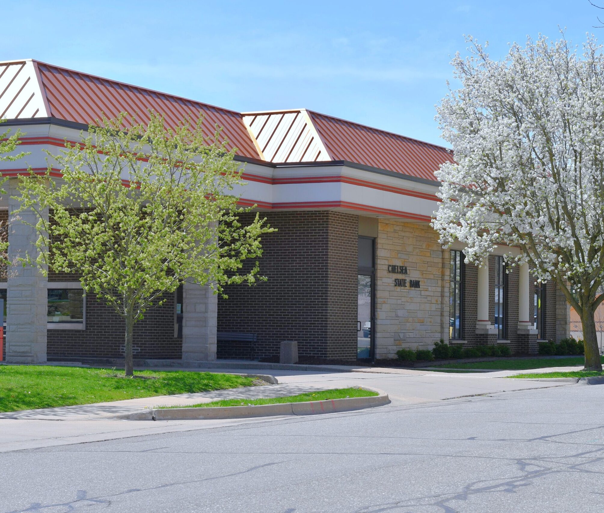 Photo of the outside Downtown Chelsea Bank Building